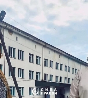 На Волині жителів громади змушують підписувати декларації з «потрібними» лікарями (відео)