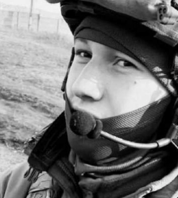 &quot;Прожив гідне, але коротке життя&quot;: на війні загинув фанат київського Динамо Ігор Марковкін