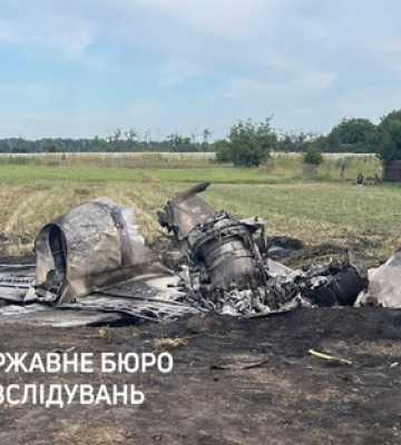ДБР розслідує обставини зіткнення двох літаків L-39 на Житомирщині