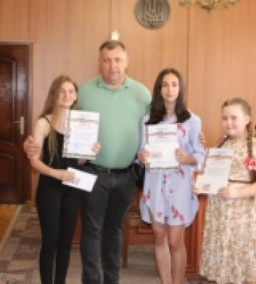 В Іршаві нагородили переможців конкурсу дитячого малюнку «Наша Незалежна Україна»