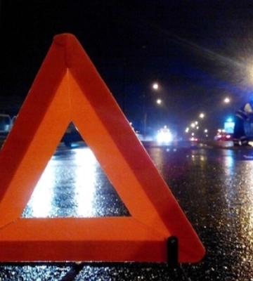 Проспект у Луцьку паралізувало через «поцілунок» двох авто 