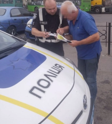 Водія автобуса на Львівщині покарають у суді на підставі інформації з соціальних мереж