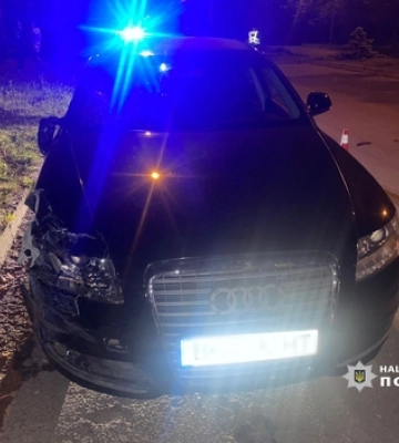 Проспект у Луцьку паралізувало через «поцілунок» двох авто 