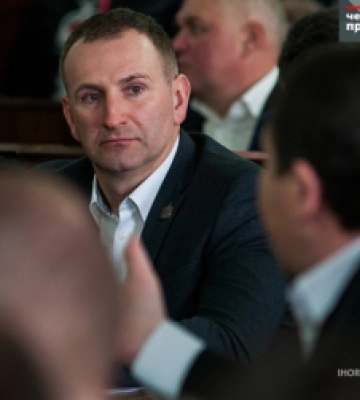 Депутат Чернівецької міськради Віталій Михайлішин достроково склав повноваження
