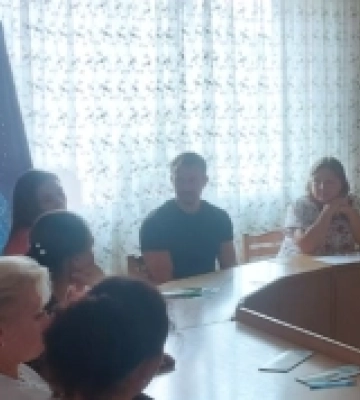 В Тячеві безробітні взяли участь у міні-ярмарку вакансій