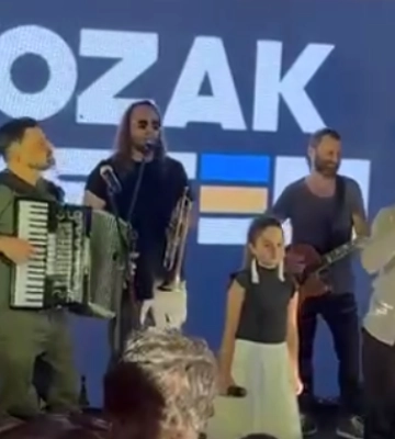 У Львові провели благодійний музичний ART GARAGE під акомпанемент  Kozak System