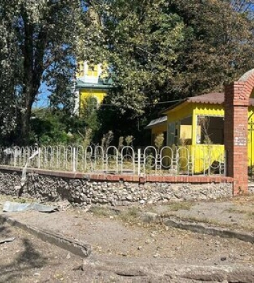 Окупанти вдарили по центральній частині Куп’янська — фото