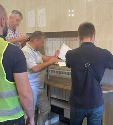 Посадовець «Київтеплоенерго» закупив обладнання зі збитками на 700 тисяч гривень