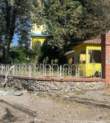 Росіяни обстріляли центр Куп’янська, є поранений