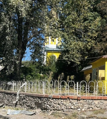 Окупанти вдарили по центральній частині Куп’янська — фото