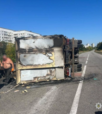 У Харкові сталась ДТП з фурою: серед постраждалих - 15-річна дівчина