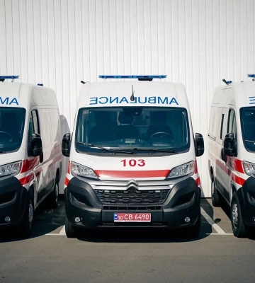 Бригади екстреної меддопомоги Полтавщини отримали від МОЗ 27 “швидких”