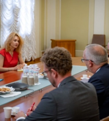 Жовква провів зустріч із делегацією МЗС Швеції