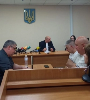 Суд обрав міру запобіжного заходу патрульному, який застрелив нападника на проспекті Мазепи у Дніпрі