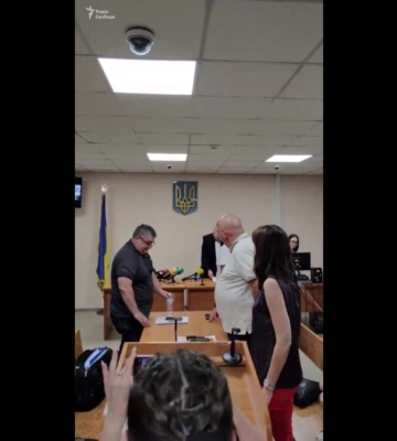 Суд відправив під домашній арешт поліцейського, який смертельно поранив агресивного чоловіка у Дніпрі