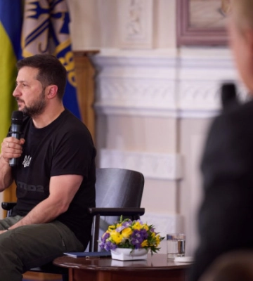 Украина должна стать примером безбарьерности - Зеленский
