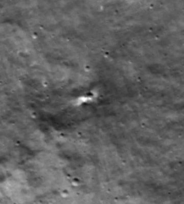 Могила на Луне. Орбитальный аппарат NASA нашел место крушения российской &quot;Луны-25&quot; 