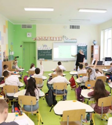 В Киеве «заминировали» все средние школы