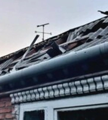 Загарбники з важкої артилерії та дронів-камікадзе вдарили по Нікопольщині