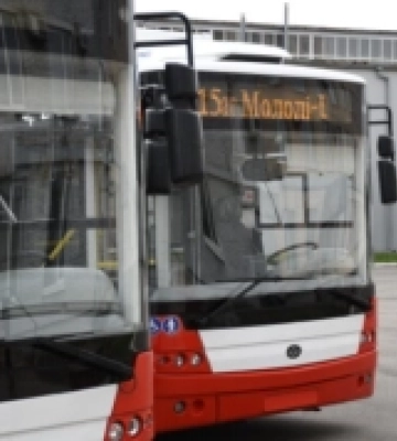 Луцькі маршрутки та тролейбуси тимчасово змінять напрямки руху