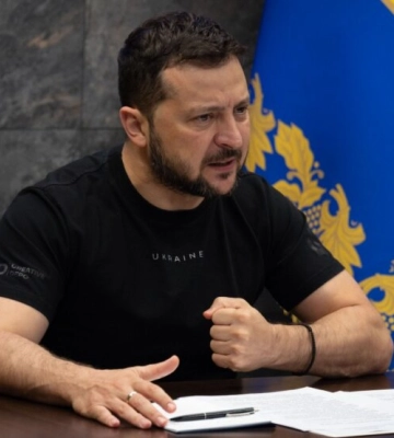 Питання деокупації Криму можна вирішити дипломатичним або військовим шляхом, - Зеленський