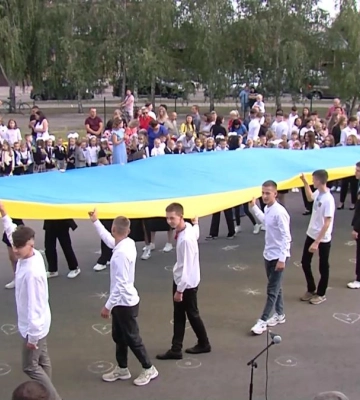 День знань у Дубровиці: як це було (ВІДЕО)