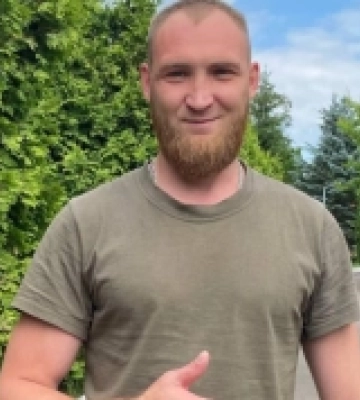 Медики чотири місяці боролися, щоб врятувати кінцівку важкопораненому захиснику з Рівненщини