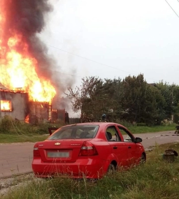 Окупанти обстріляли Сумську область: поранено людей, зруйновано будинки, дитячий садок і школу мистецтв