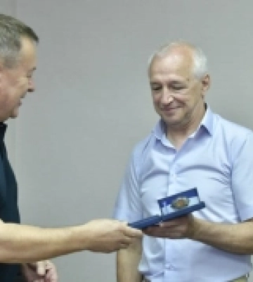 Вихід на пенсію: на Рівненській АЕС привітали заступника начальника служби аналізу безпеки