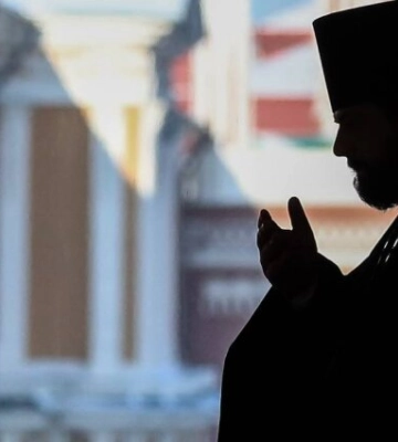 Священик УПЦ МП роздавав віруючим на Житомирщині кремлівські «агітки»