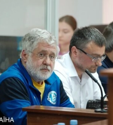 Шевченківський суд почав обирати запобіжний захід Коломойському. На його прохання засідання відбувається у закритому режимі. ВІДЕО+ФОТОрепортаж
