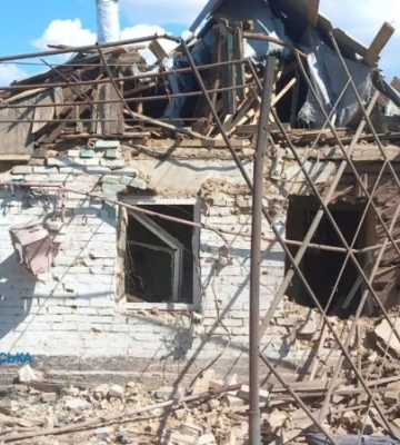 Окупанти вдарили з авіації по Вугледару на Донеччині, вбито двох людей