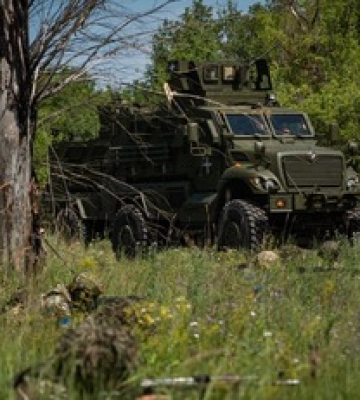 Россияне поджигают минные поля, чтобы остановить ВСУ: отчет ISW и свежие карты боев