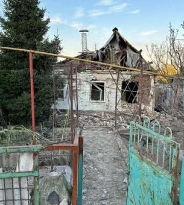 Наслідки ворожого обстрілу Нікопольського району Дніпропетровщини. ФОТОрепортаж