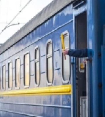 Новий потяг «Укрзалізниці» до Польщі вирушив у перший рейс