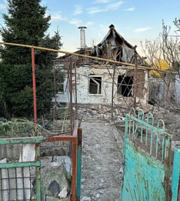 Последствия вражеского обстрела Никопольского района Днепропетровщины. ФОТОрепортаж