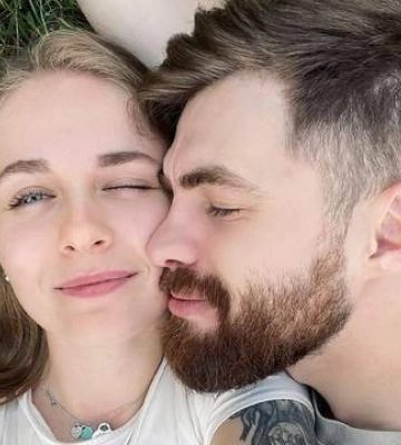 Усе зроблю, як обіцяла, – дівчина загиблого льотчика &quot;Джуса&quot; опублікувала щемливе фото