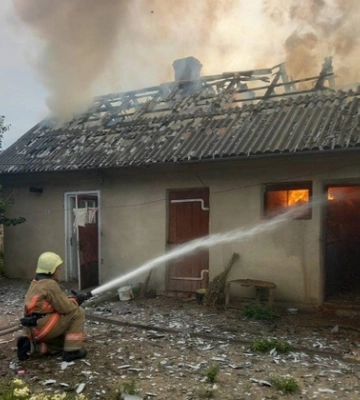 У Луцькому районі гасили серйозну пожежу: що горіло 