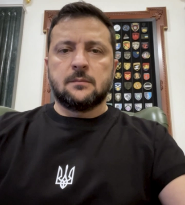 Уже чотири судна пройшли альтернативним &quot;зерновим коридором&quot;, – президент