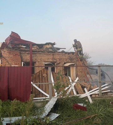 За добу РФ завдала понад 100 ударів по Запорізькій області, постраждало троє людей