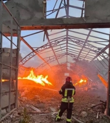 У МЗС заявили, що під час атаки РФ по Одещині «шахеди» впали на території Румунії. Бухарест не коментує