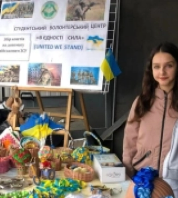 Горохів: 9 000 гривень для захисників вторгували на благодійному ярмарку