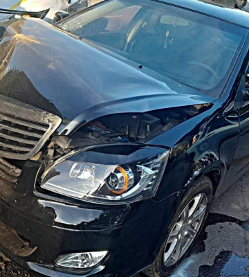 У Сумах автівка врізалася в габіон