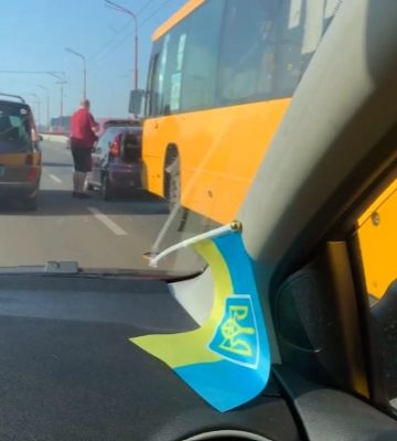 Постраждала дитина: у Дніпрі сталася аварія