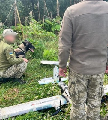 Во Львовской области обнаружили дроны с контрабандными сигаретами
