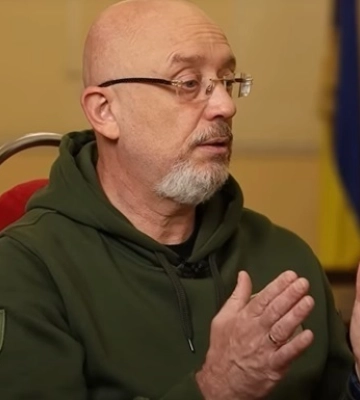 Резніков озвучив зміни у роботі військкоматів Резніков озвучив зміни у роботі військкоматів