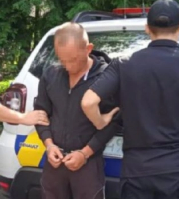 У Львові пасажир автомобіля вдарив ножем пішохода, який… занадто повільно переходив дорогу