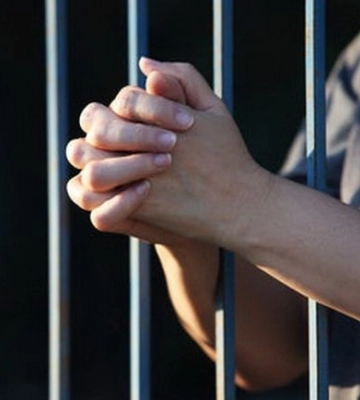 9, 12 і 14 років за гратами отримали інформатори, які коригували повітряні атаки ворога- СБУ