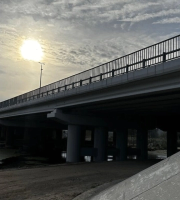 На Киевщине открыли мост через реку Ирпень, разрушенный в начале вторжения