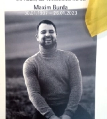 У німецькому Вальсроде діє фотовиставка покійного захисника з Ковеля Максима Бурди